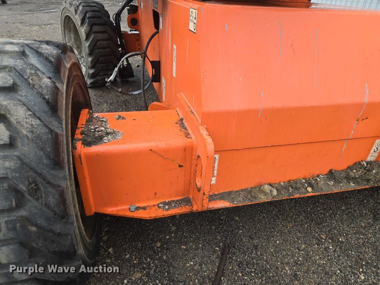 image for item YA2640 2019 JLG 660SJ boom lift