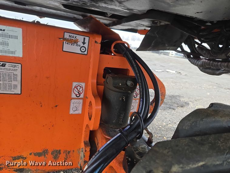 image for item YA2640 2019 JLG 660SJ boom lift