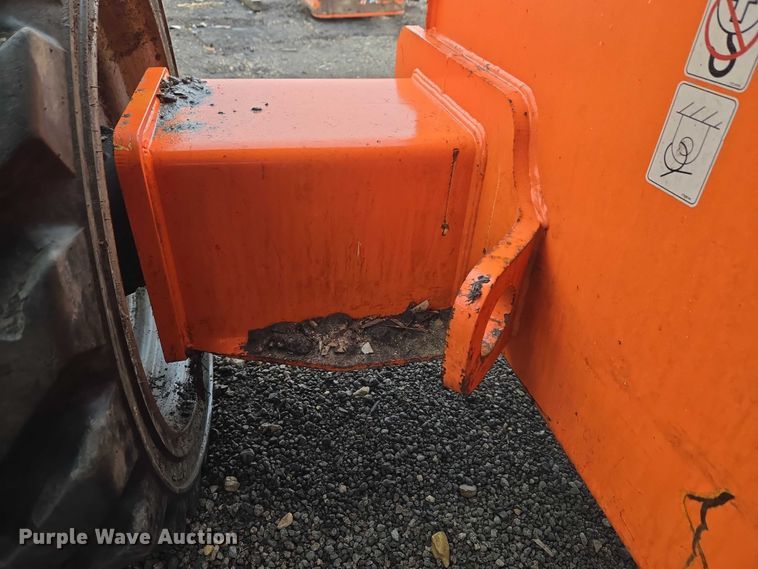 image for item YA2640 2019 JLG 660SJ boom lift