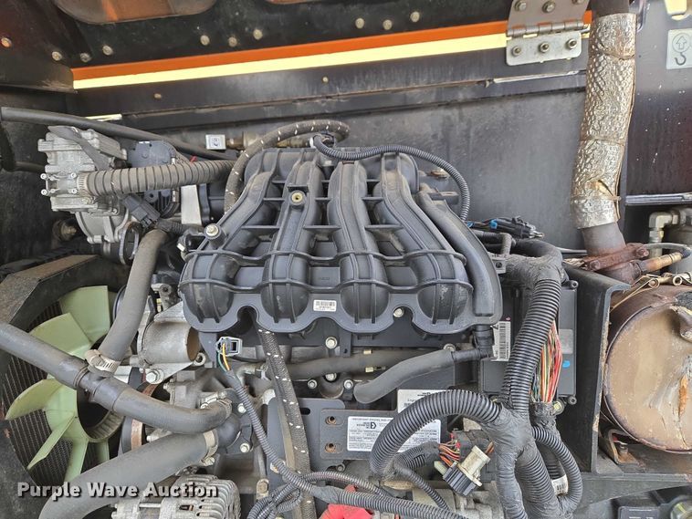 image for item YA2640 2019 JLG 660SJ boom lift