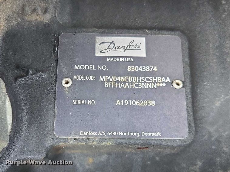 image for item YA2640 2019 JLG 660SJ boom lift