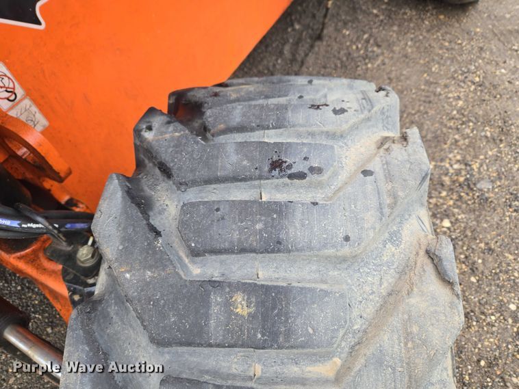 image for item YA2640 2019 JLG 660SJ boom lift