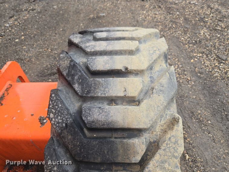 image for item YA2640 2019 JLG 660SJ boom lift