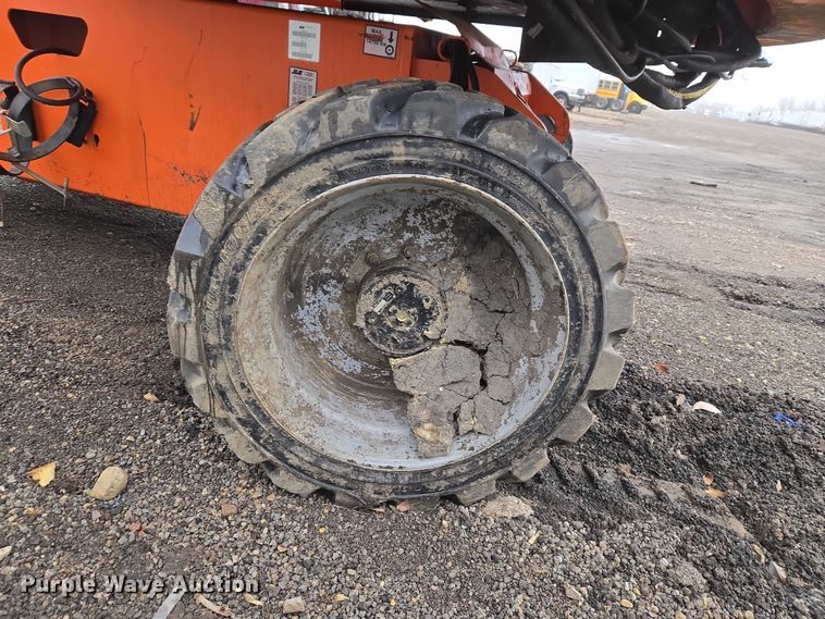 image for item YA2640 2019 JLG 660SJ boom lift