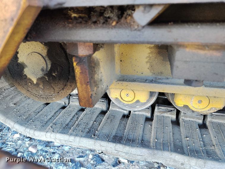 image for item YA2658 2006 LeeBoy 8515 paver