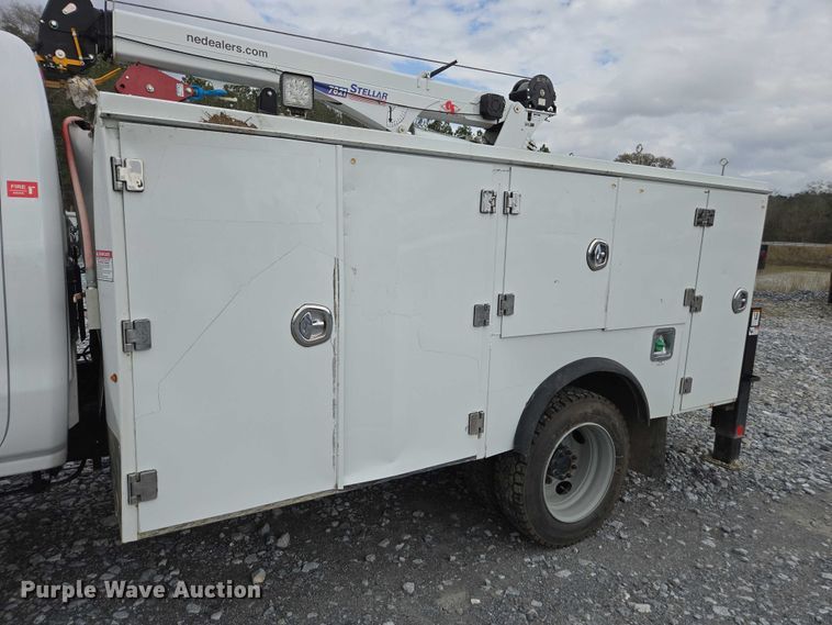 image for item YA2659 2022 Chevrolet Silverado 6500HD utility / service truck