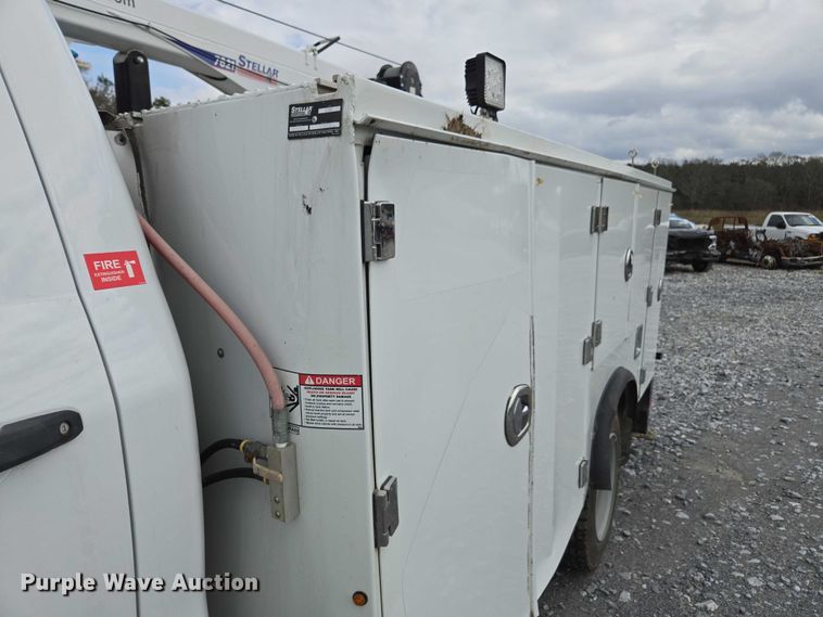 image for item YA2659 2022 Chevrolet Silverado 6500HD utility / service truck