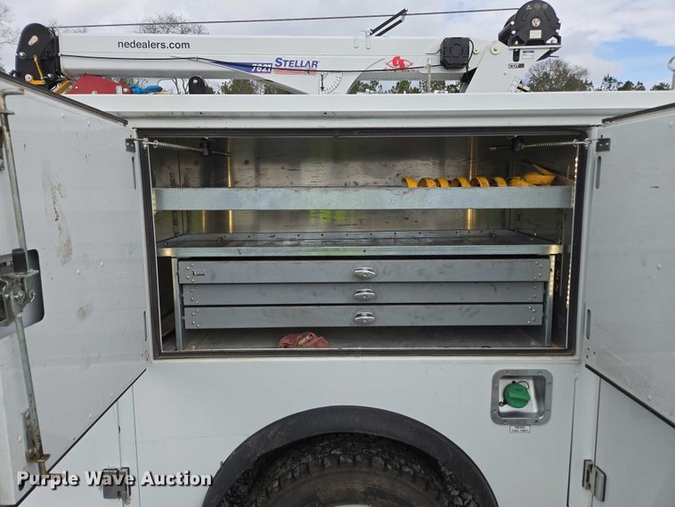 image for item YA2659 2022 Chevrolet Silverado 6500HD utility / service truck