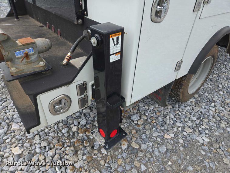 image for item YA2659 2022 Chevrolet Silverado 6500HD utility / service truck