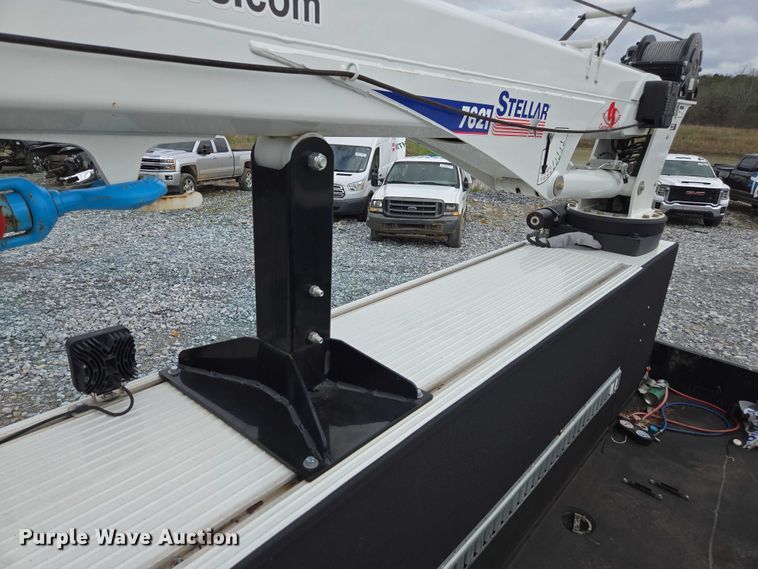 image for item YA2659 2022 Chevrolet Silverado 6500HD utility / service truck