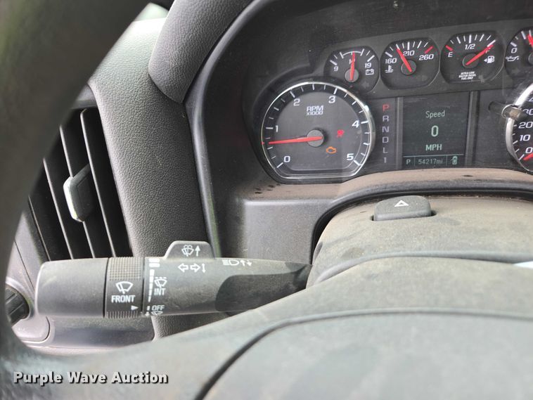 image for item YA2659 2022 Chevrolet Silverado 6500HD utility / service truck