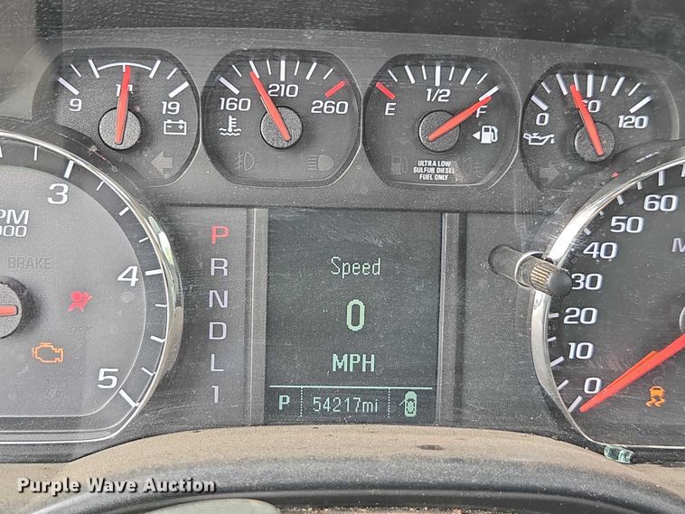 image for item YA2659 2022 Chevrolet Silverado 6500HD utility / service truck