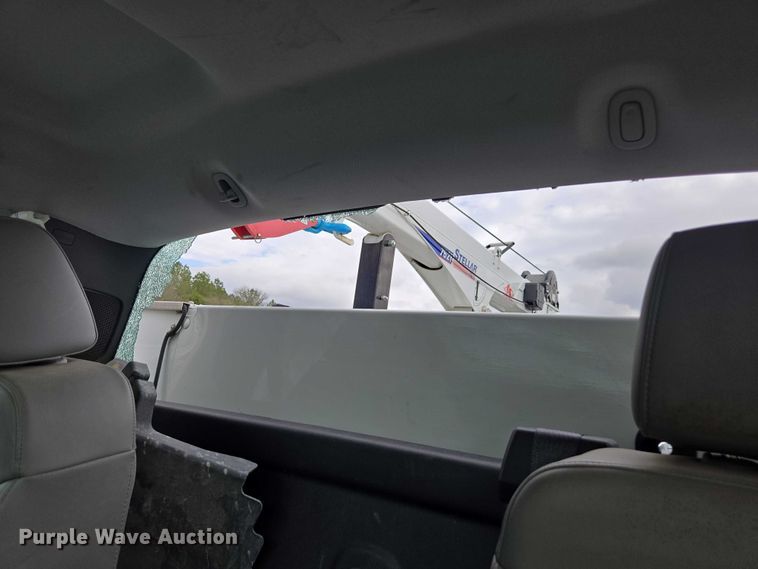 image for item YA2659 2022 Chevrolet Silverado 6500HD utility / service truck