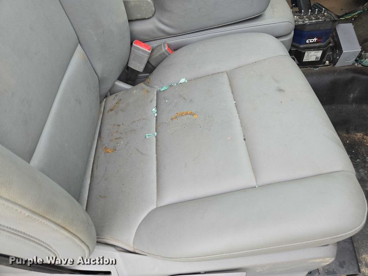 image for item YA2659 2022 Chevrolet Silverado 6500HD utility / service truck