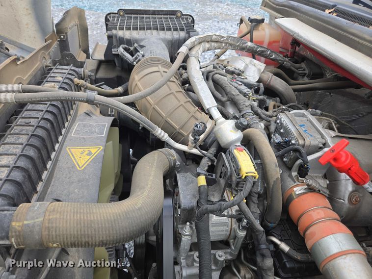 image for item YA2659 2022 Chevrolet Silverado 6500HD utility / service truck