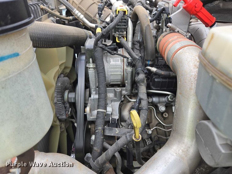 image for item YA2659 2022 Chevrolet Silverado 6500HD utility / service truck