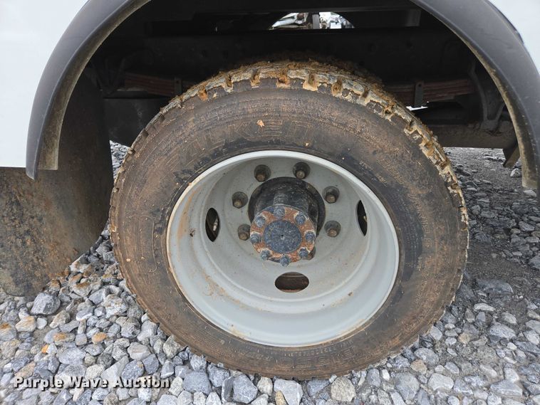 image for item YA2659 2022 Chevrolet Silverado 6500HD utility / service truck