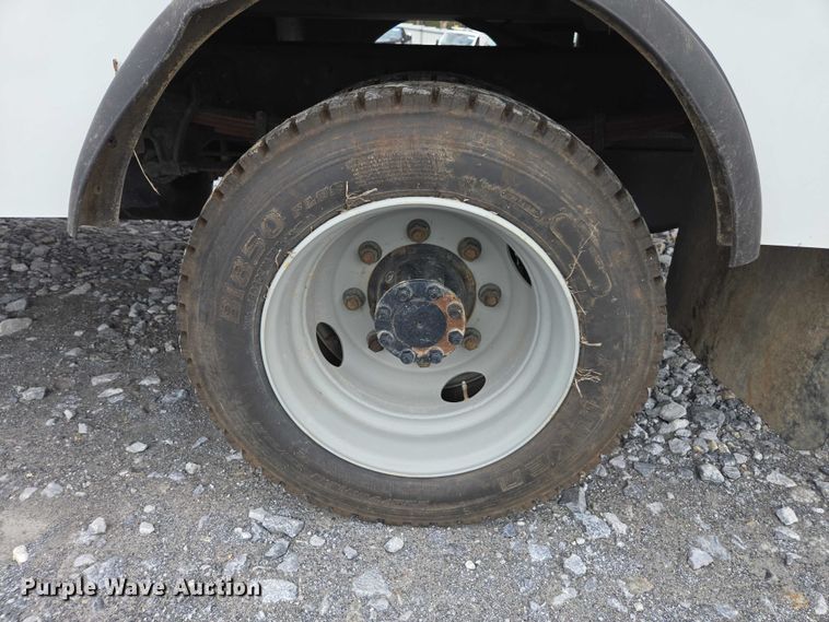 image for item YA2659 2022 Chevrolet Silverado 6500HD utility / service truck