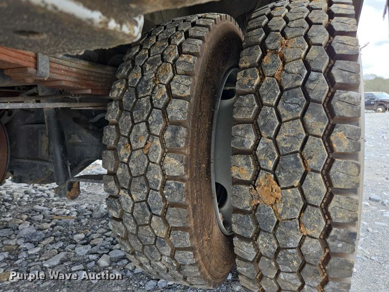 image for item YA2659 2022 Chevrolet Silverado 6500HD utility / service truck