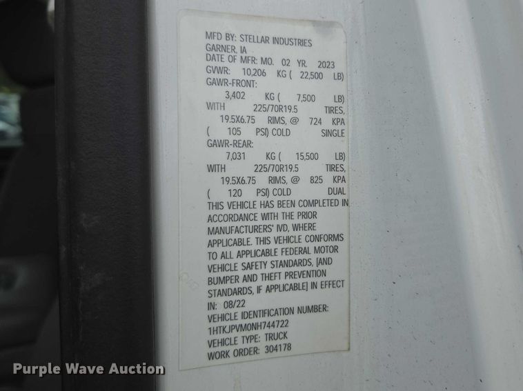 image for item YA2659 2022 Chevrolet Silverado 6500HD utility / service truck