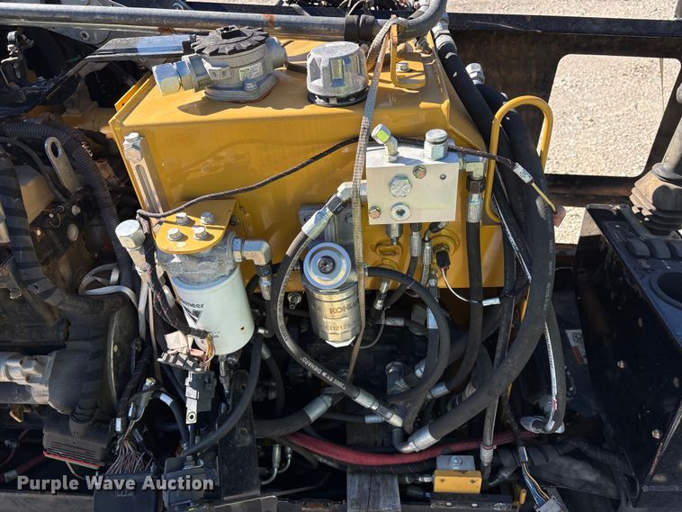 image for item YA2689 Vermeer D8x12 Navigator directional boring unit