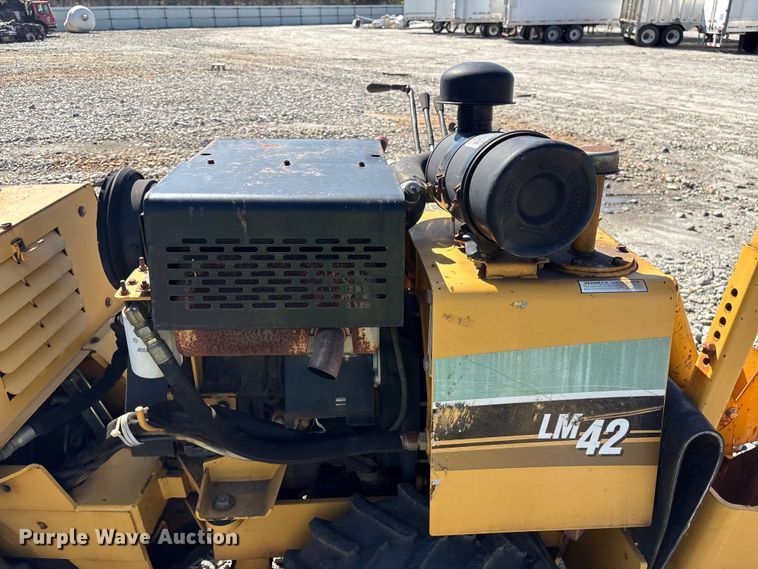 image for item YA2696 2008 Vermeer LM42 trencher