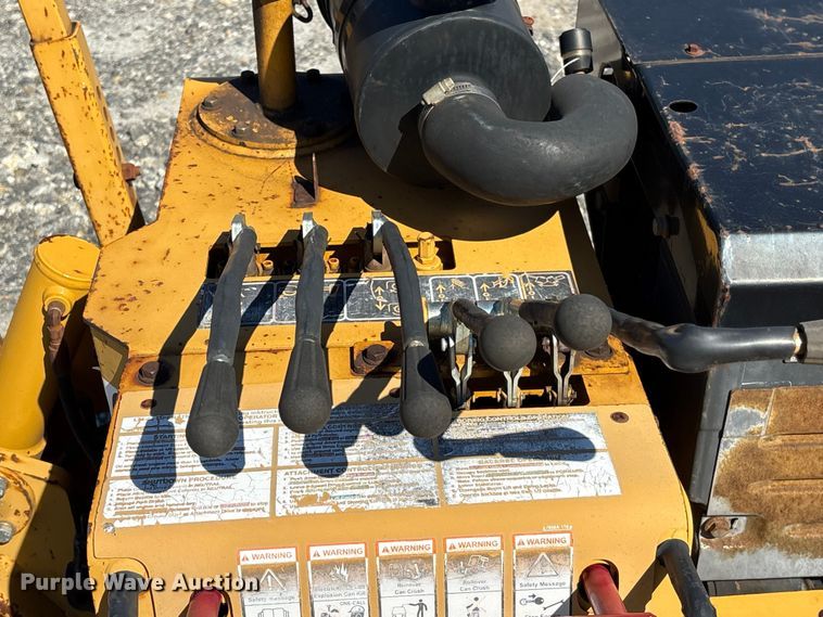 image for item YA2696 2008 Vermeer LM42 trencher