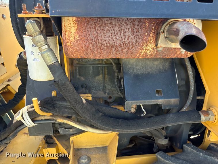 image for item YA2696 2008 Vermeer LM42 trencher