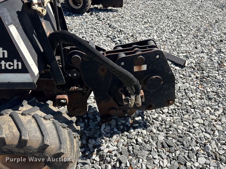 image for item YA2697 2001 Ditch Witch 410SX trencher
