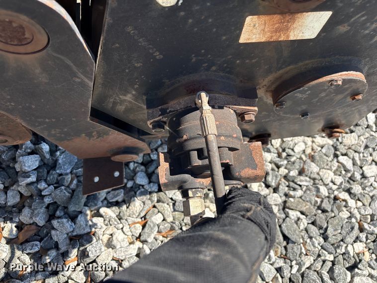 image for item YA2697 2001 Ditch Witch 410SX trencher