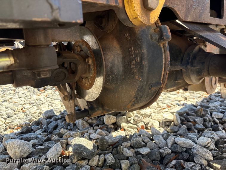 image for item YA2697 2001 Ditch Witch 410SX trencher