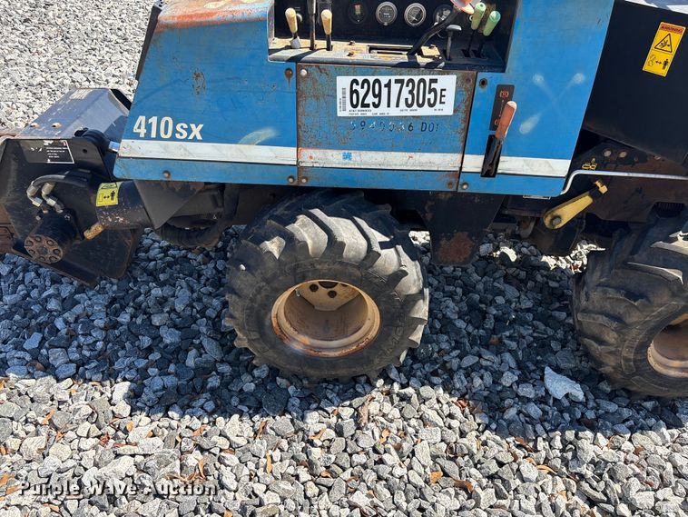 image for item YA2697 2001 Ditch Witch 410SX trencher