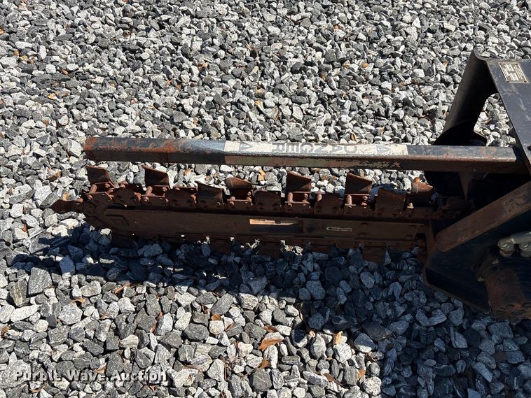 image for item YA2697 2001 Ditch Witch 410SX trencher