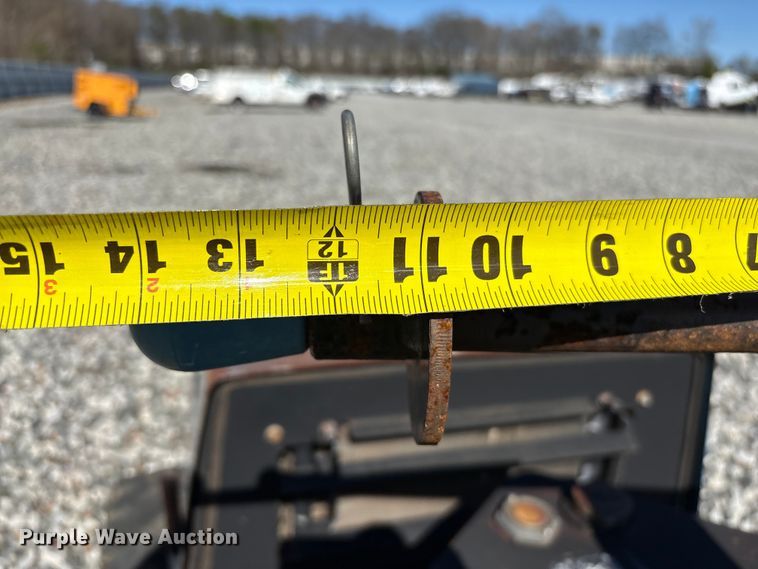 image for item YA2697 2001 Ditch Witch 410SX trencher