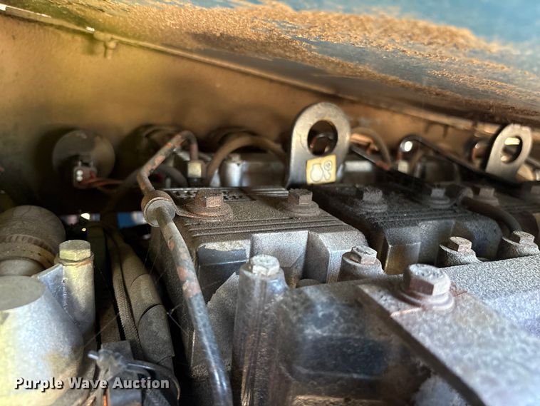 image for item YA2697 2001 Ditch Witch 410SX trencher