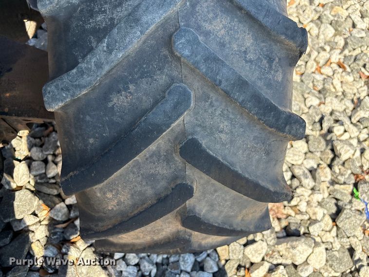 image for item YA2697 2001 Ditch Witch 410SX trencher