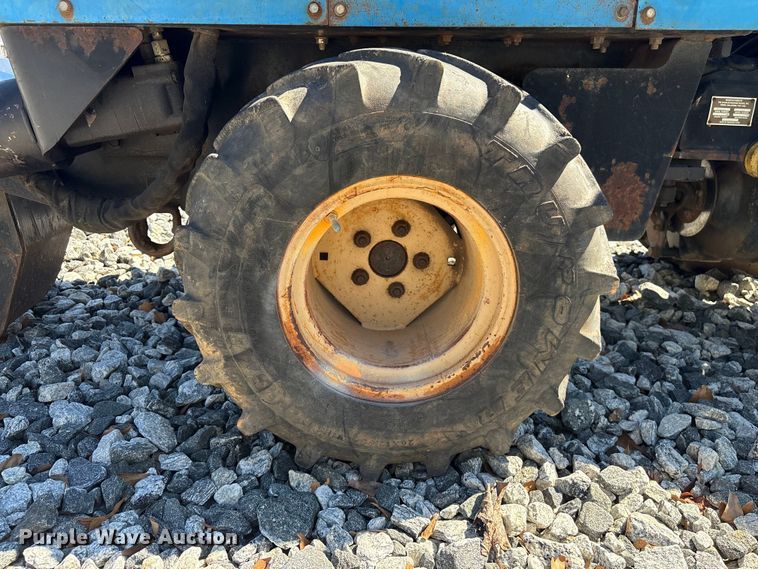 image for item YA2697 2001 Ditch Witch 410SX trencher