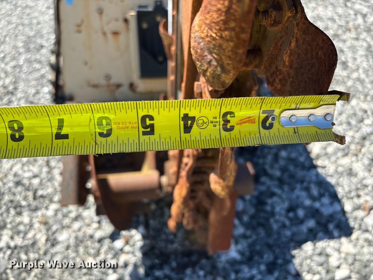 image for item YA2698 2003 Ditch Witch 410SX trencher