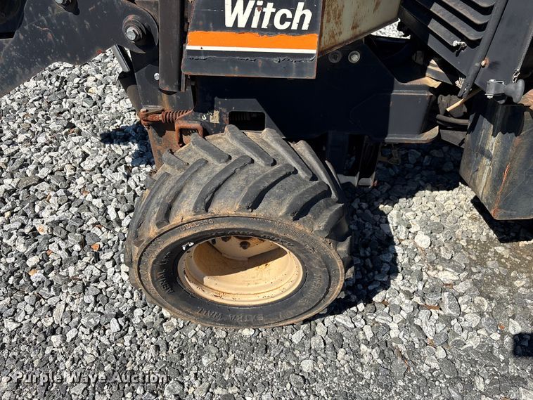 image for item YA2698 2003 Ditch Witch 410SX trencher