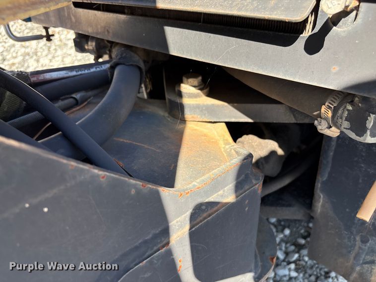 image for item YA2698 2003 Ditch Witch 410SX trencher