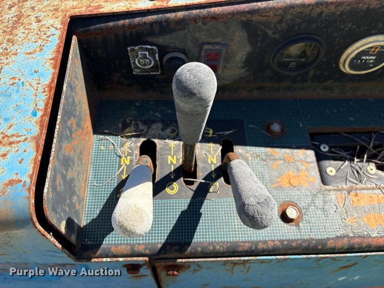 image for item YA2698 2003 Ditch Witch 410SX trencher