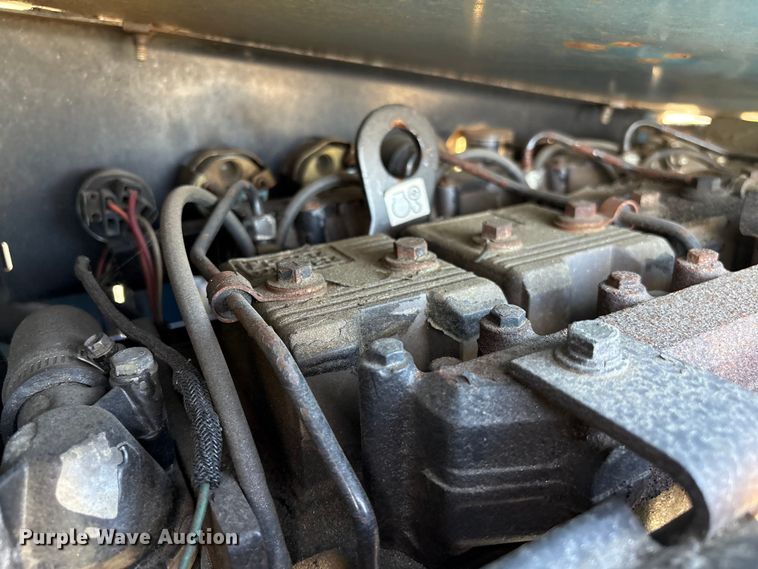 image for item YA2698 2003 Ditch Witch 410SX trencher