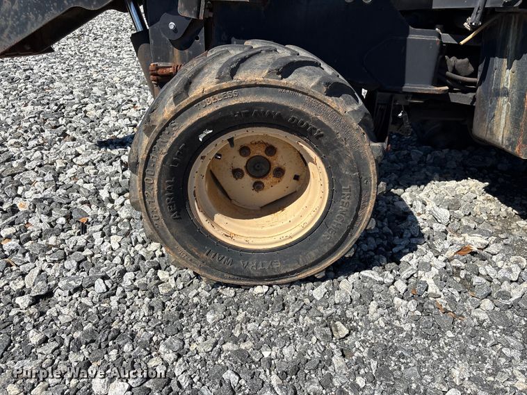 image for item YA2698 2003 Ditch Witch 410SX trencher