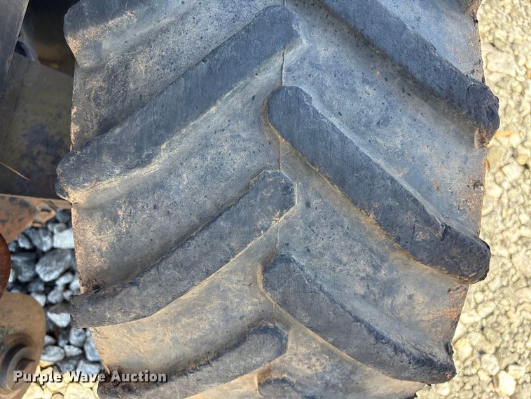 image for item YA2698 2003 Ditch Witch 410SX trencher