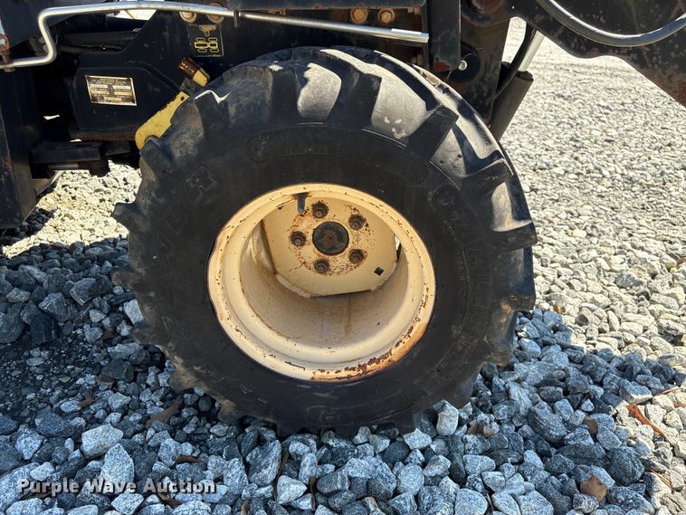 image for item YA2698 2003 Ditch Witch 410SX trencher