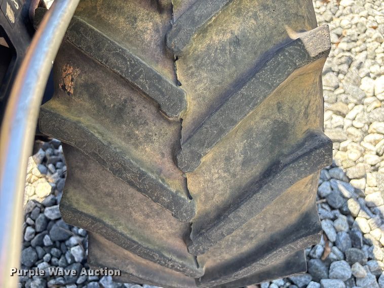 image for item YA2698 2003 Ditch Witch 410SX trencher