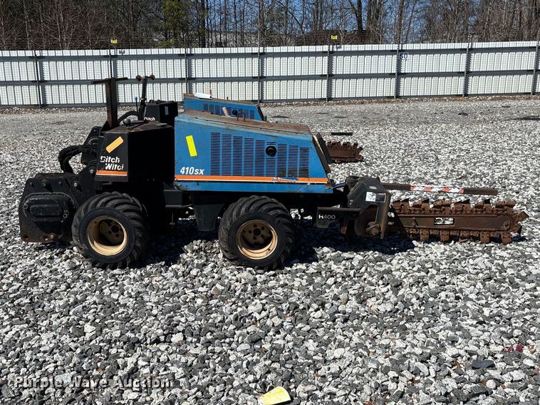 image for item YA2699 2003 Ditch Witch 410SX trencher