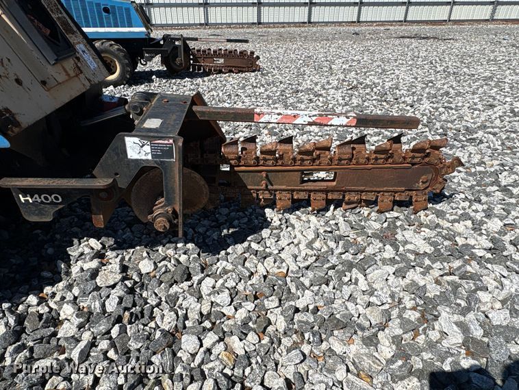 image for item YA2699 2003 Ditch Witch 410SX trencher