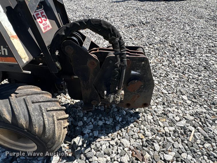 image for item YA2699 2003 Ditch Witch 410SX trencher