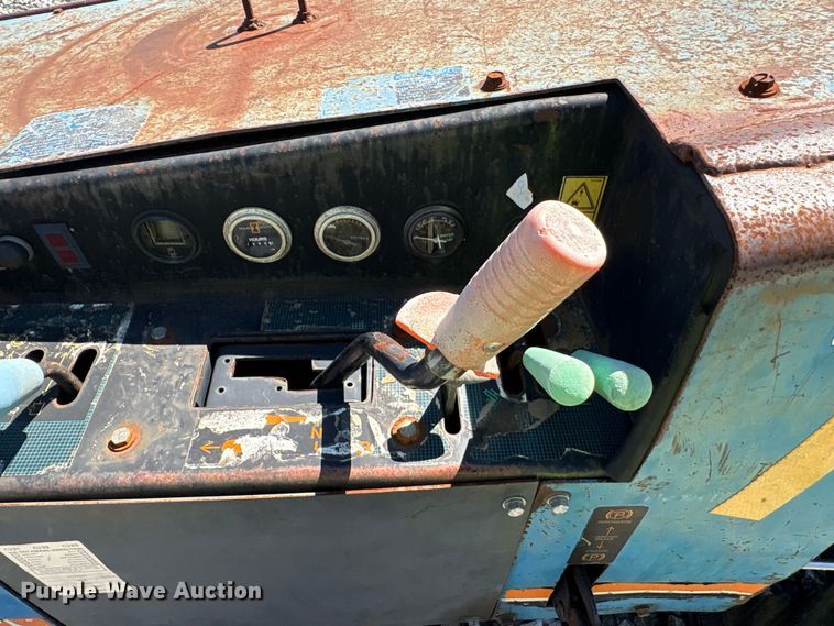 image for item YA2699 2003 Ditch Witch 410SX trencher